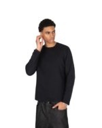 BLACK LONGSLEEVE
