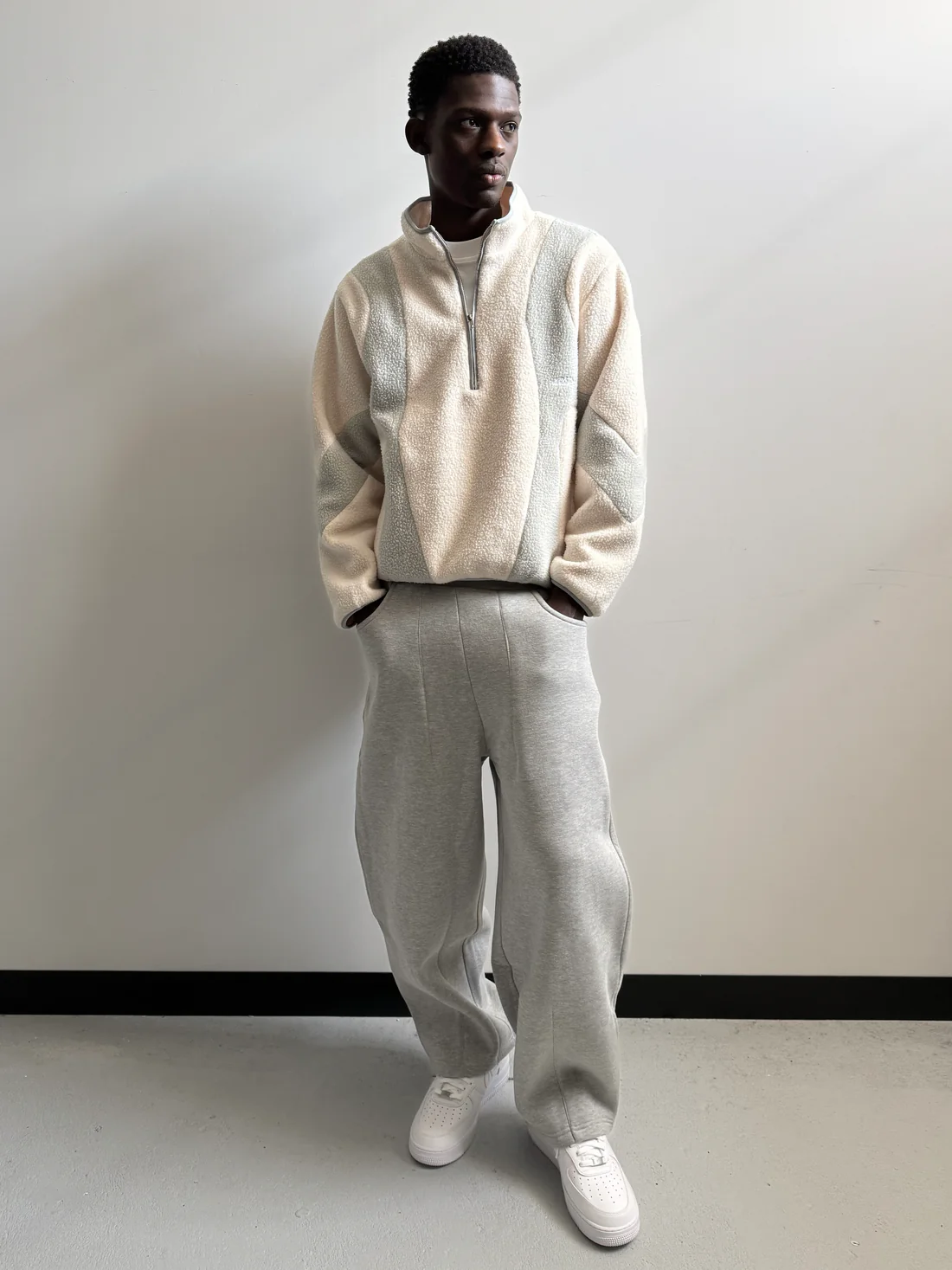 005. Night Lab Spring Fleece – Cream/Grey (PRE-ORDER)